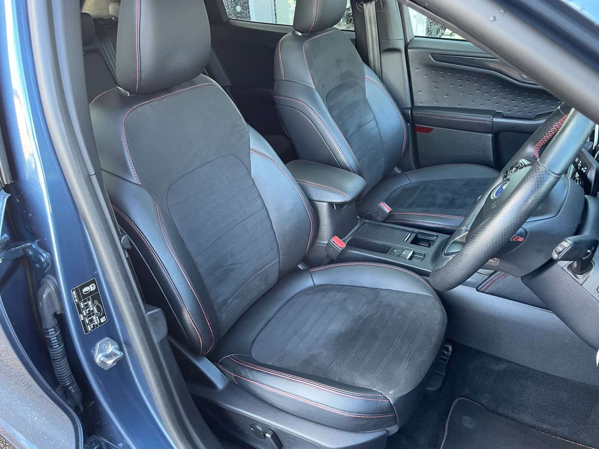2021 FORD KUGA 2021 FORD KUGA