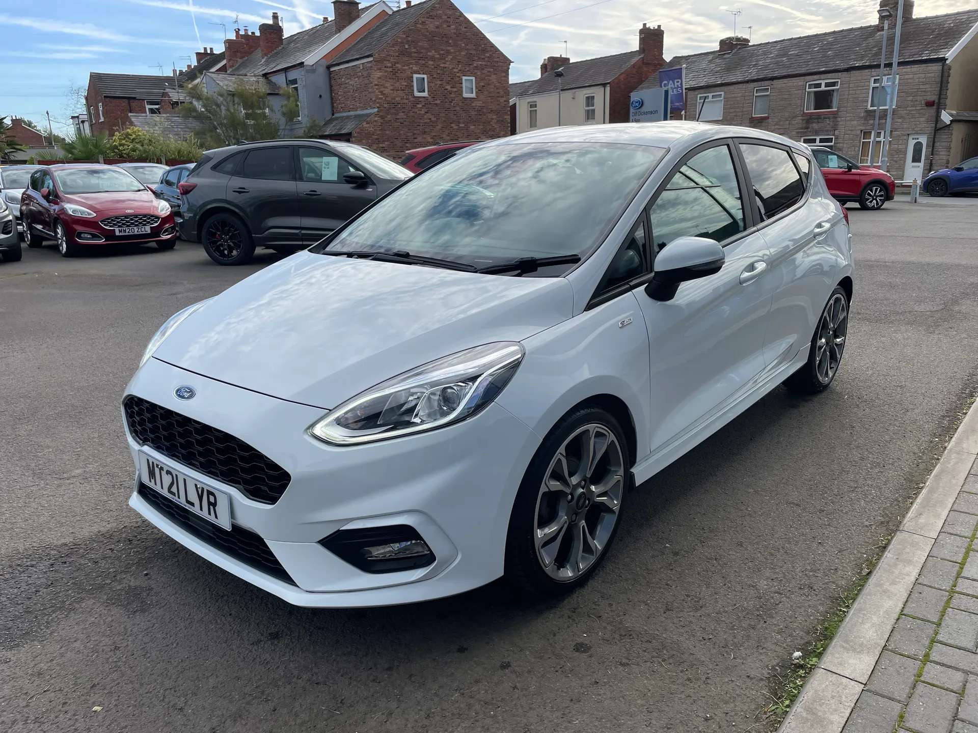 A 2021 FORD FIESTA 1.0 EcoBoost Hybrid mHEV 125 ST-Line X Edition 5dr A 2021 FORD FIESTA 1.0 EcoBoost Hybrid mHEV 125 ST-Line X Edition 5dr