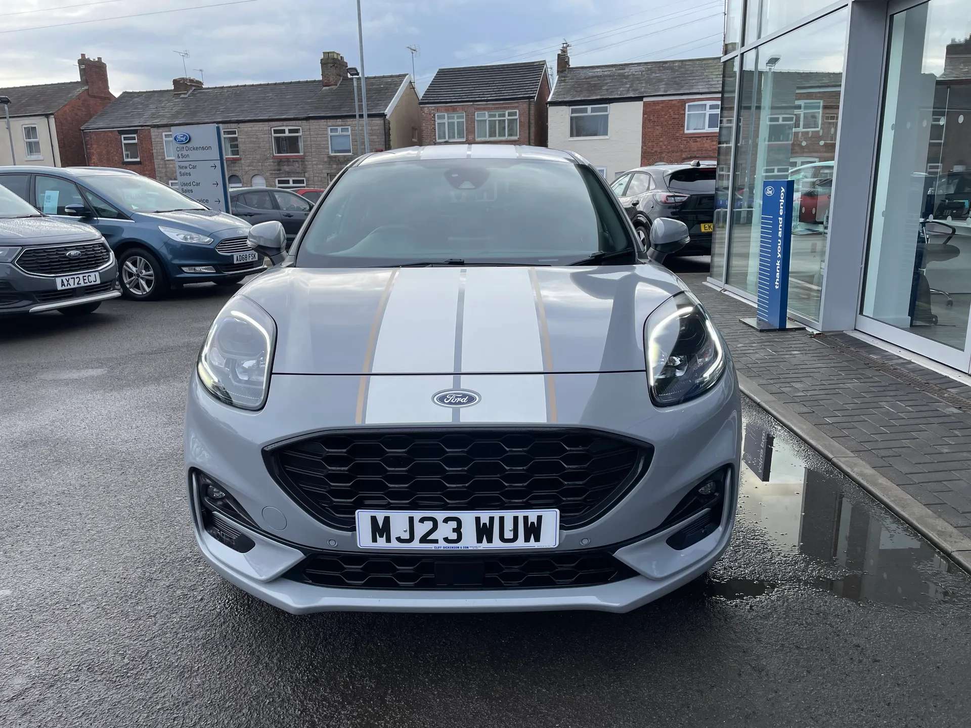A 2023 FORD PUMA 1.0 EcoBoost Hybrid mHEV 155 ST-Line X Gold Ed 5dr A 2023 FORD PUMA 1.0 EcoBoost Hybrid mHEV 155 ST-Line X Gold Ed 5dr