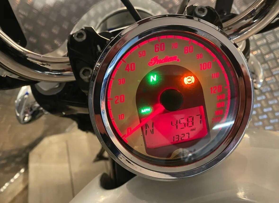 2016 INDIAN MOTORCYCLE SCOUT 2016 INDIAN MOTORCYCLE SCOUT