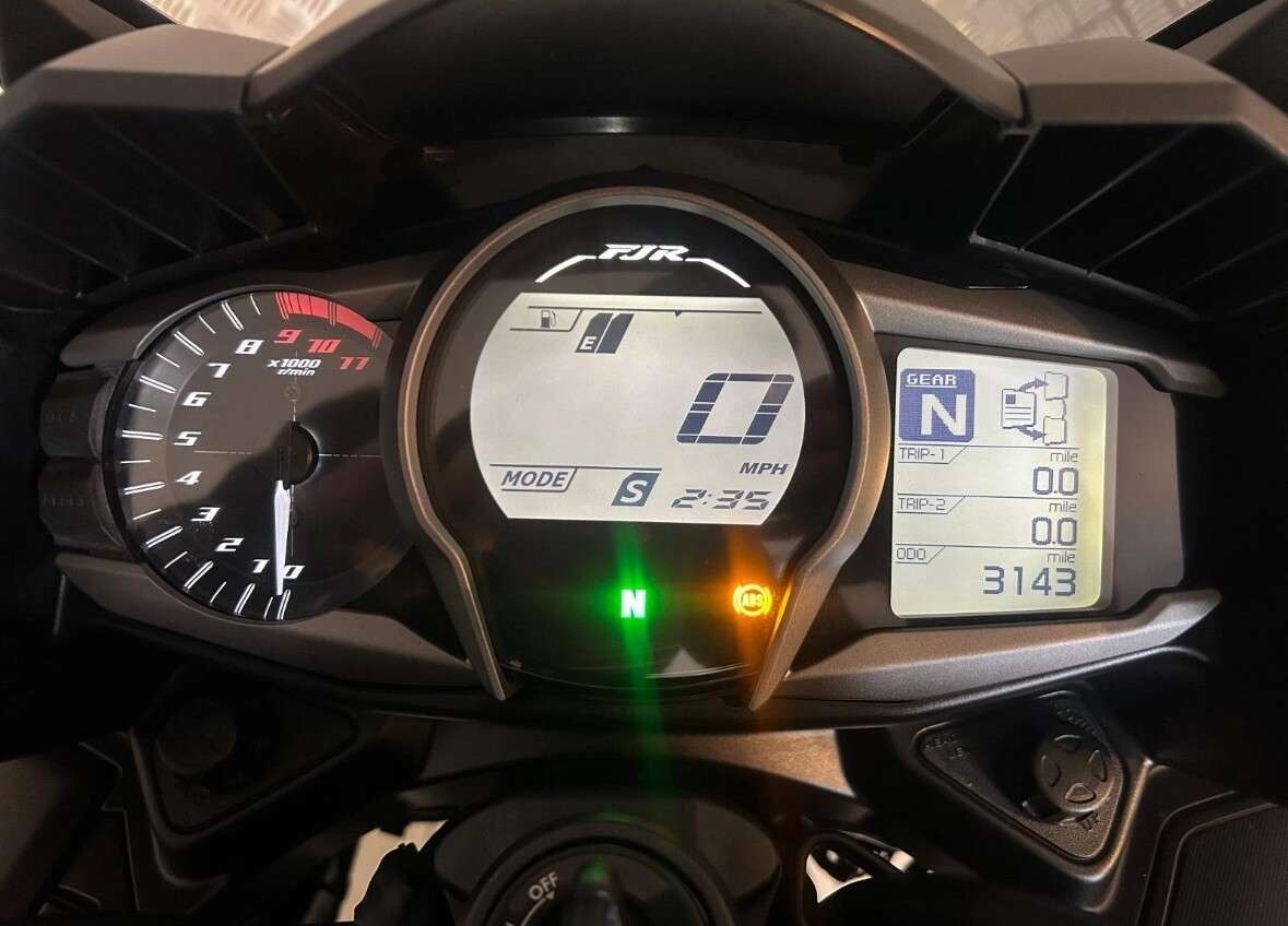 2020 YAMAHA FJR1300 2020 YAMAHA FJR1300