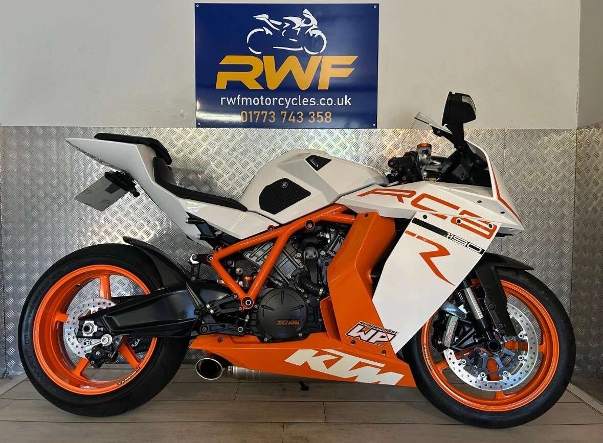 2011 KTM RC 8 2011 KTM RC 8