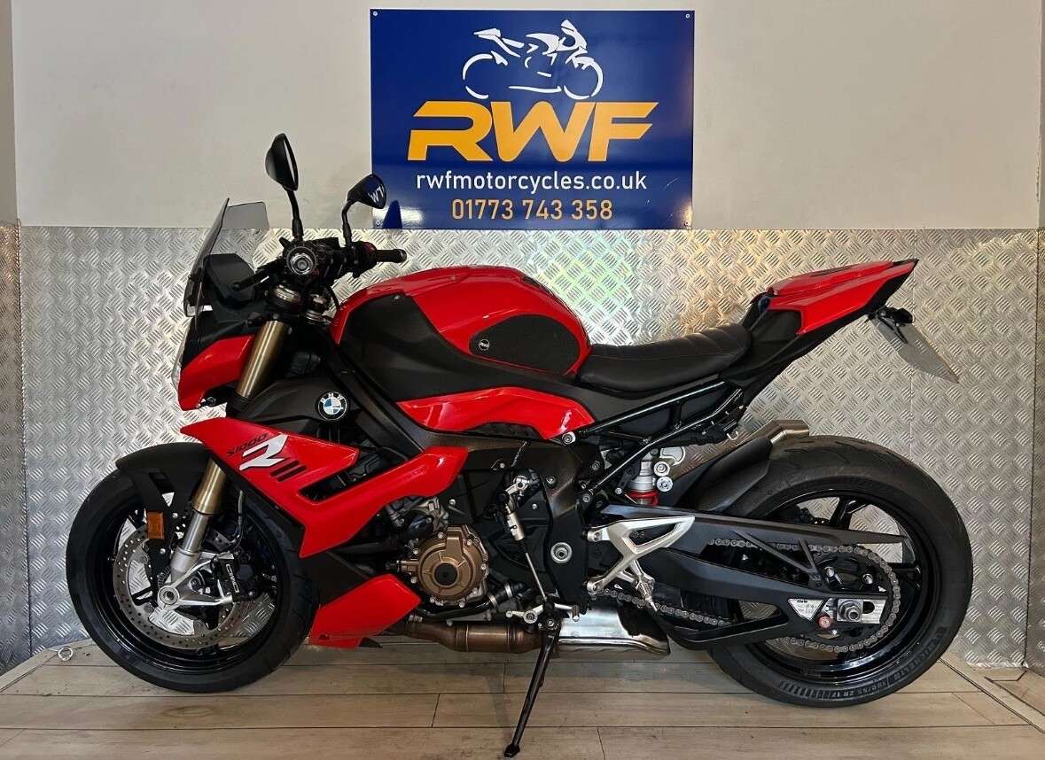 2021 BMW S 1000 R 2021 BMW S 1000 R