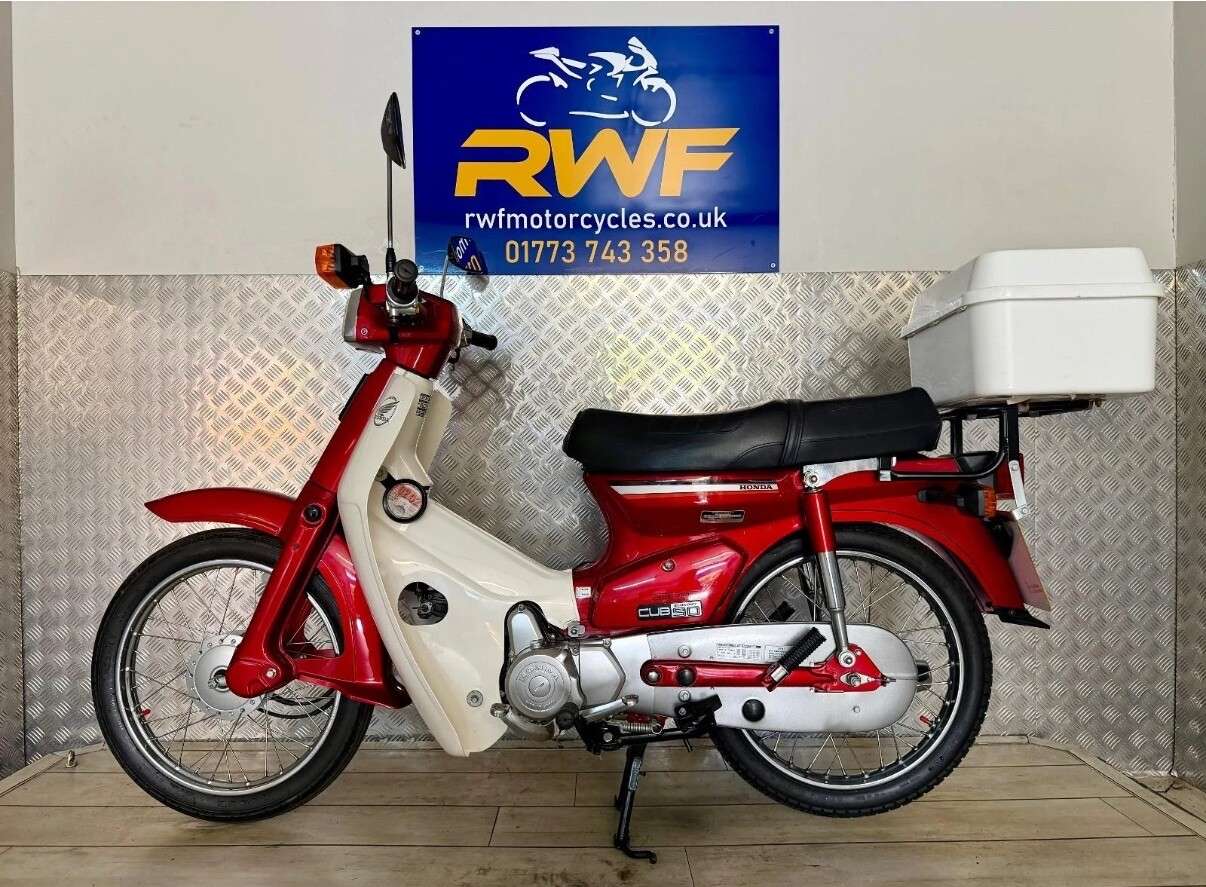 2001 HONDA C90 2001 HONDA C90