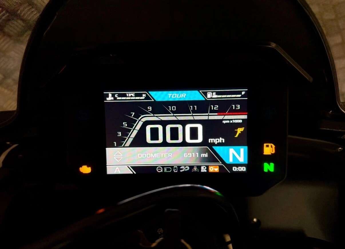 2023 APRILIA TUONO 1100 V4 2023 APRILIA TUONO 1100 V4