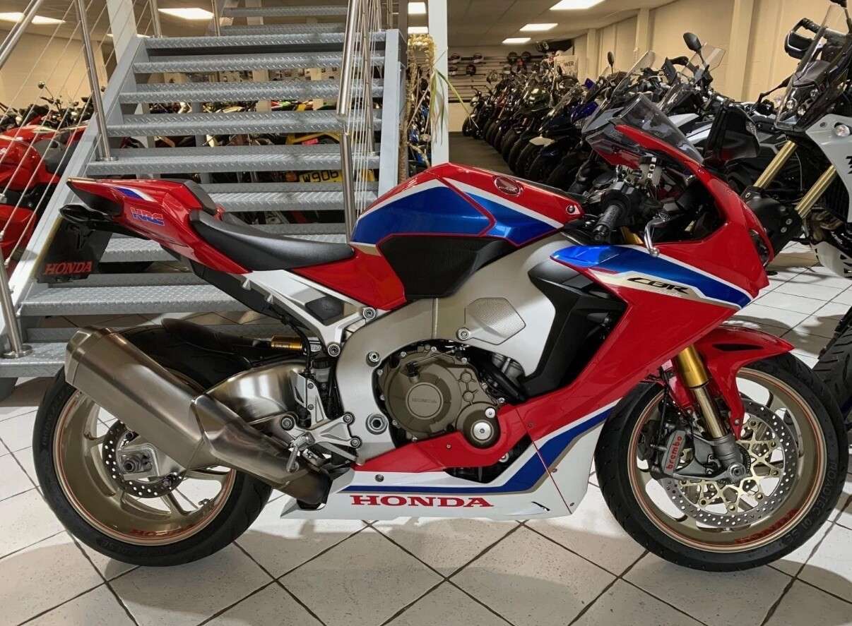 2019 HONDA CBR1000RR FIREBLADE SP 2019 HONDA CBR1000RR FIREBLADE SP