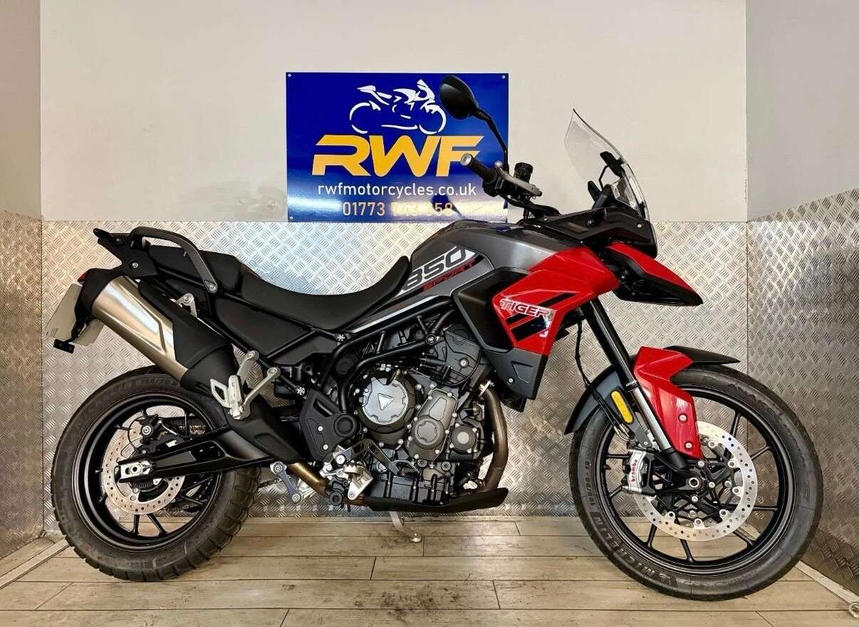A 2022 TRIUMPH TIGER SPORT 850 www.sellingyourbike.co.uk A 2022 TRIUMPH TIGER SPORT 850 www.sellingyourbike.co.uk