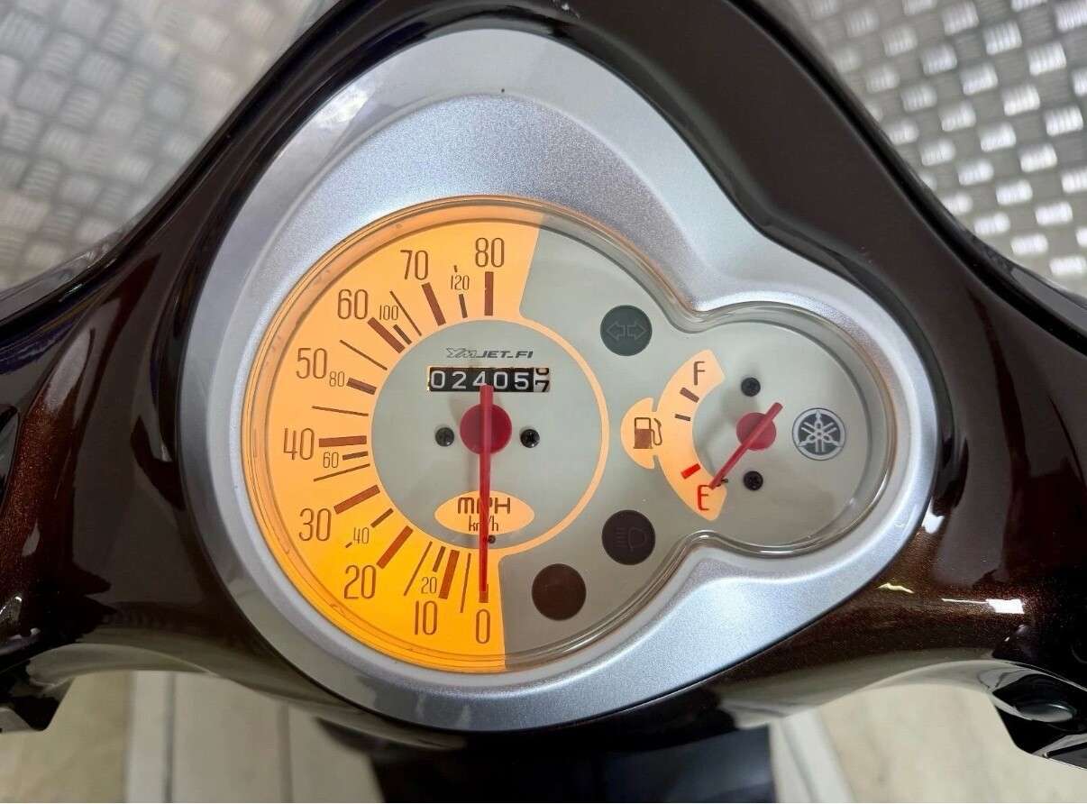 A 2016 YAMAHA DELIGHT 115 www.sellingyourbike.co.uk A 2016 YAMAHA DELIGHT 115 www.sellingyourbike.co.uk