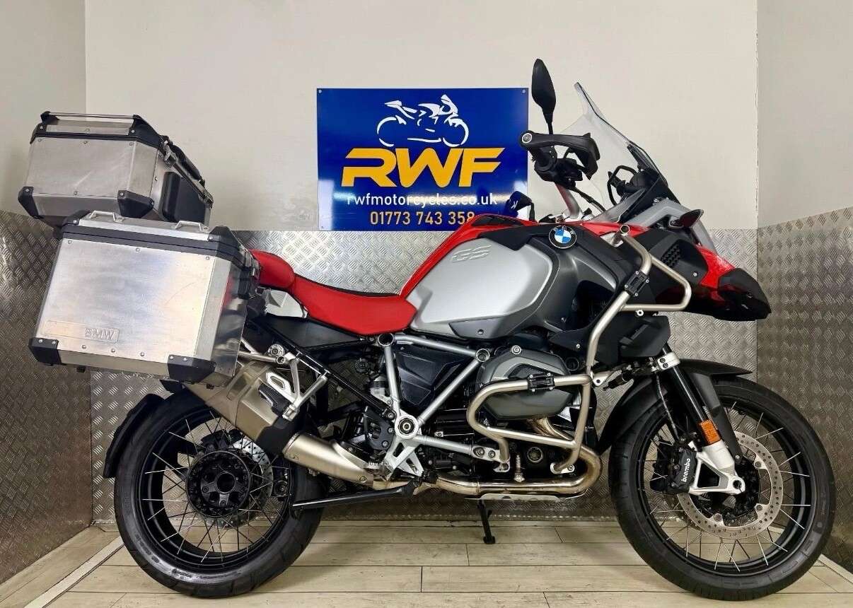 A 2018 BMW R 1200 GS ADVENTURE 1200 Rallye TE Adventure www.sellingyourbike.co.uk A 2018 BMW R 1200 GS ADVENTURE 1200 Rallye TE Adventure www.sellingyourbike.co.uk