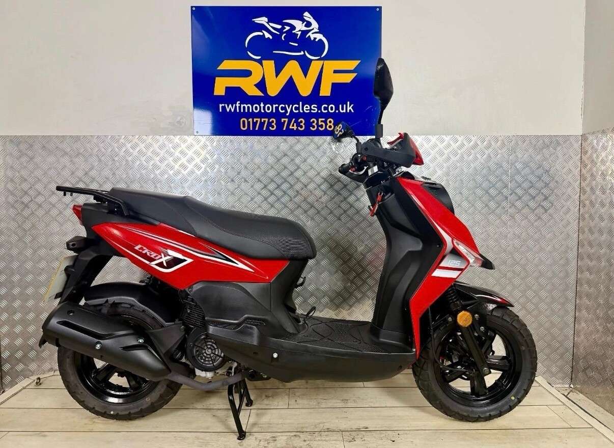 A 2020 SYM CROX 125 www.sellingyourbike.co.uk A 2020 SYM CROX 125 www.sellingyourbike.co.uk