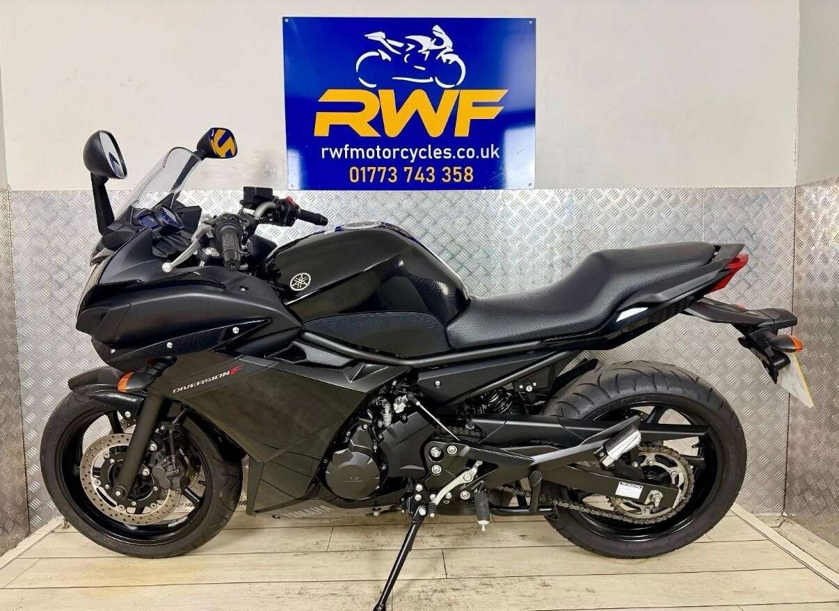 A 2012 YAMAHA XJ6 DIVERSION S One owner from new www.sellingyourbike.co.uk A 2012 YAMAHA XJ6 DIVERSION S One owner from new www.sellingyourbike.co.uk