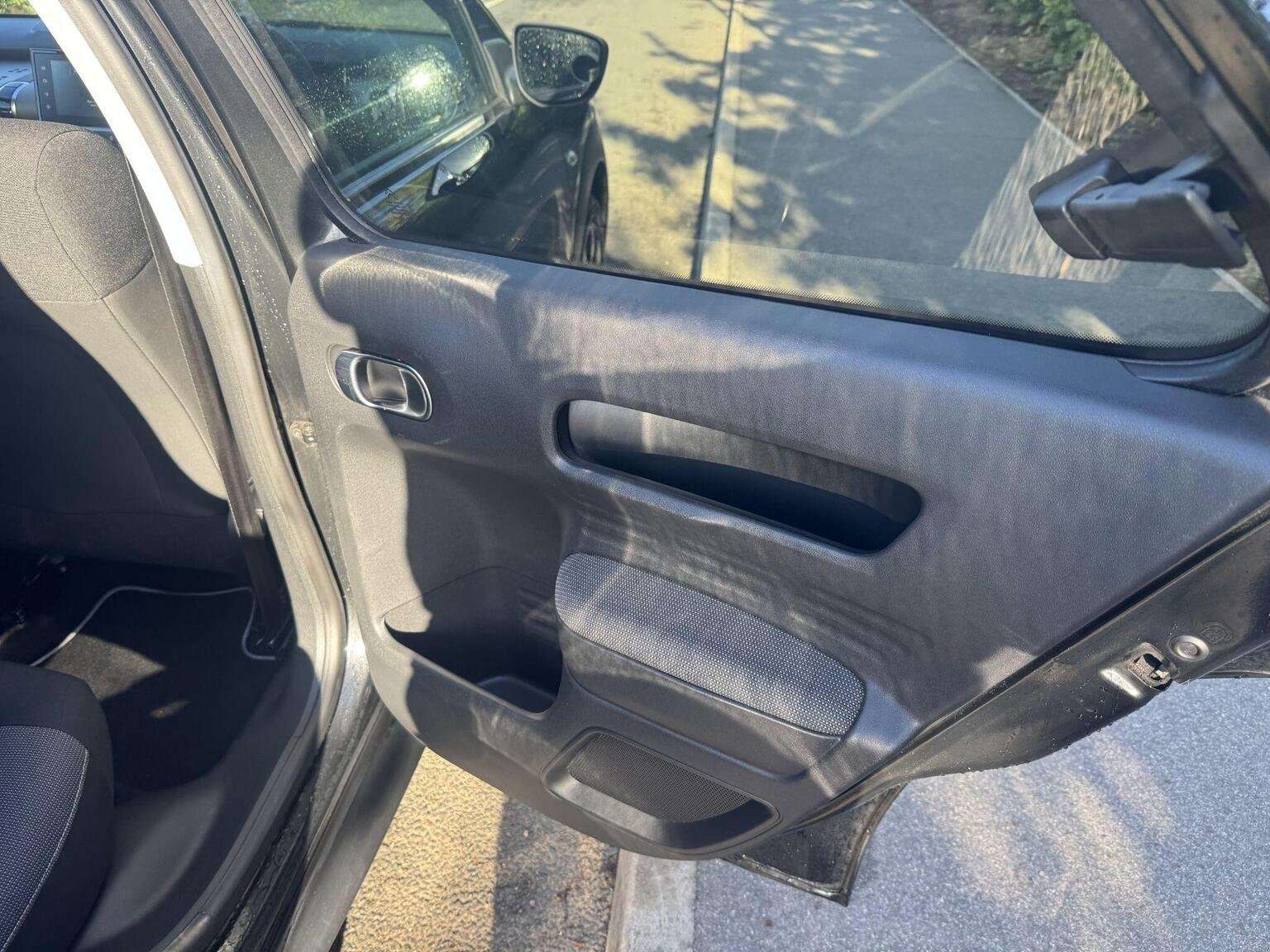 2015 CITROEN C4 CACTUS 2015 CITROEN C4 CACTUS