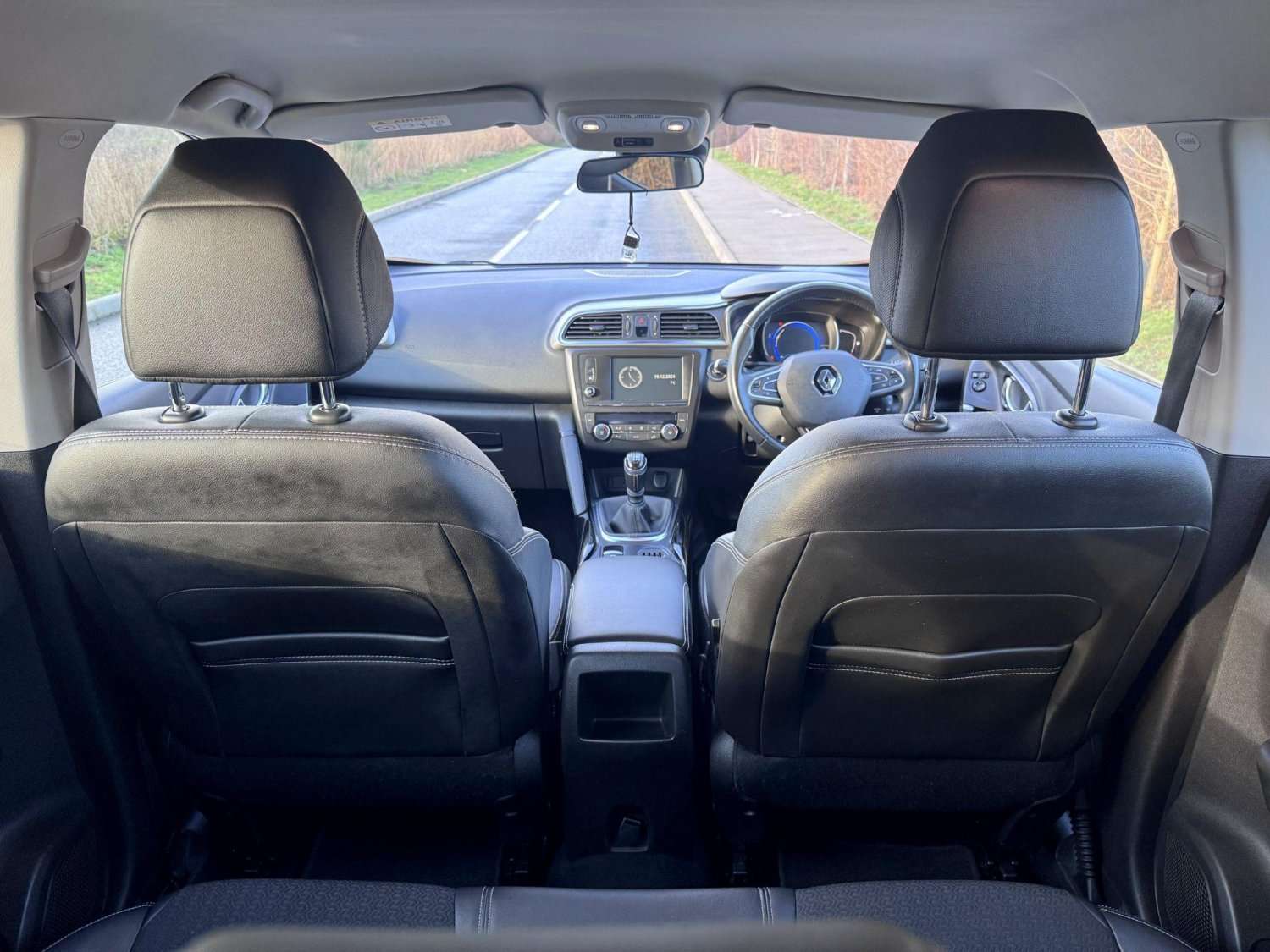 2015 RENAULT KADJAR 2015 RENAULT KADJAR