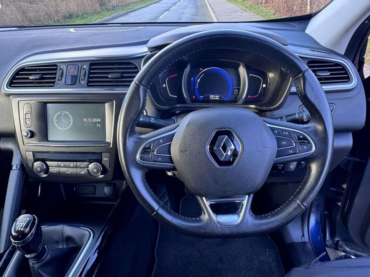 2015 RENAULT KADJAR 2015 RENAULT KADJAR