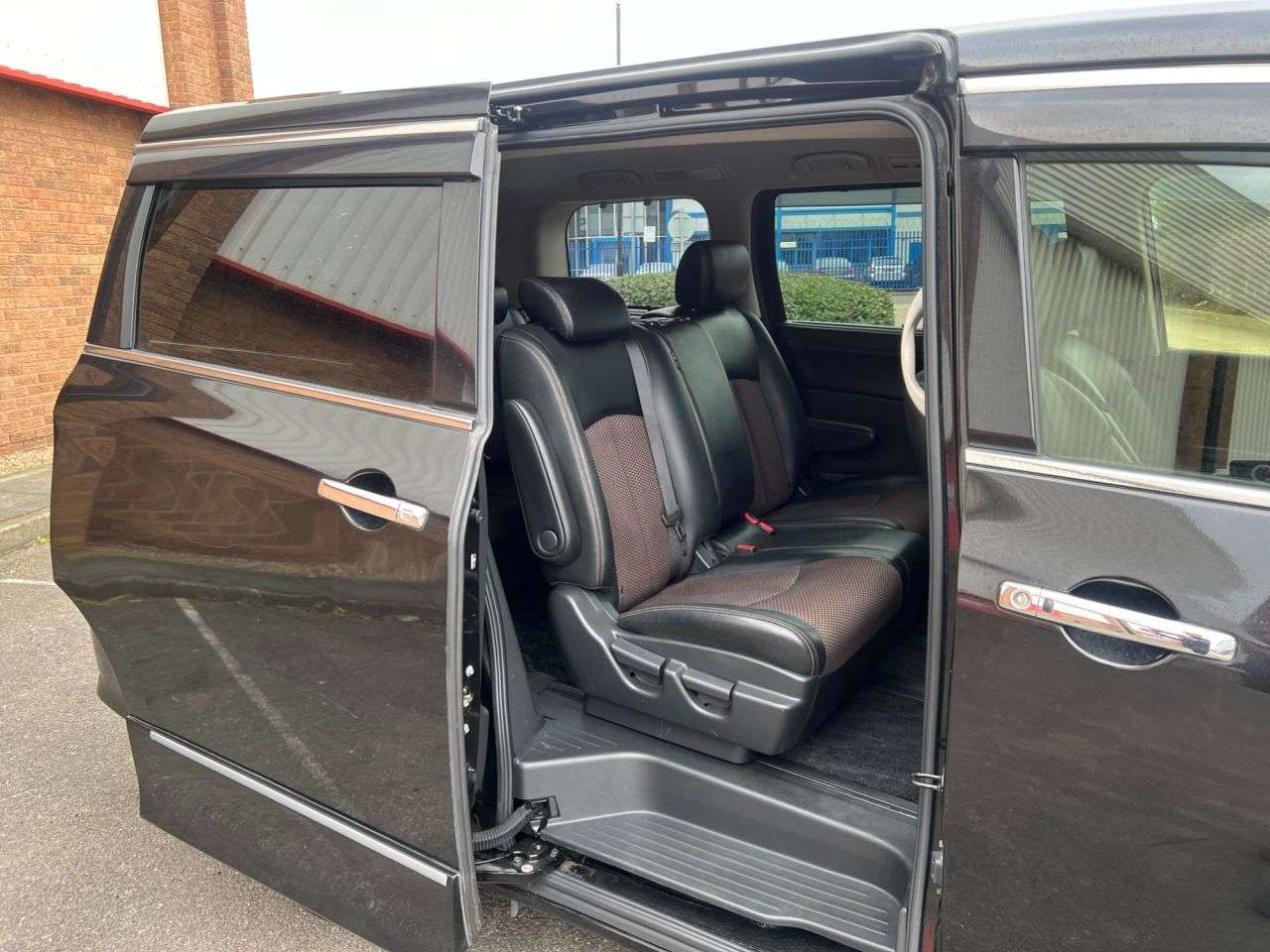 2012 NISSAN ELGRAND 2012 NISSAN ELGRAND