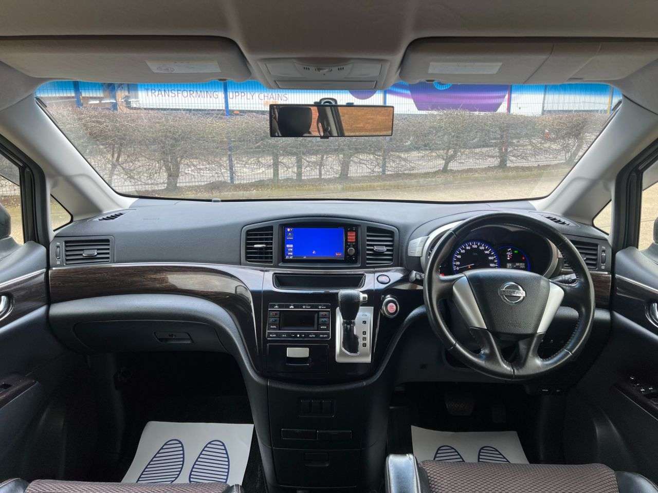 2012 NISSAN ELGRAND 2012 NISSAN ELGRAND