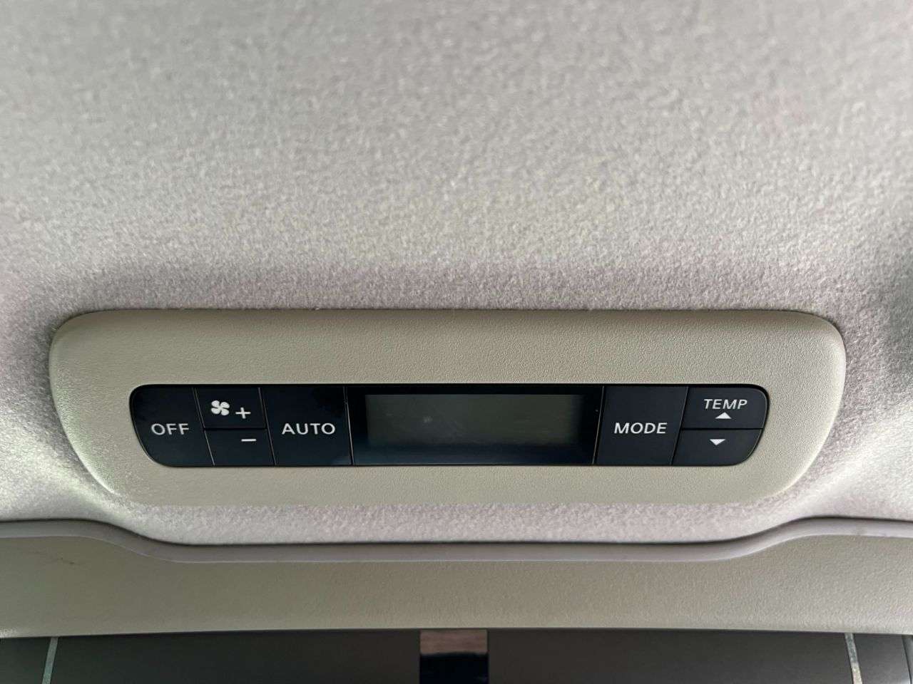 2012 NISSAN ELGRAND 2012 NISSAN ELGRAND