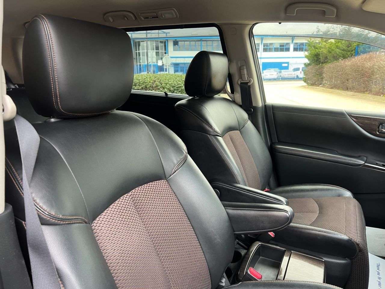 2012 NISSAN ELGRAND 2012 NISSAN ELGRAND