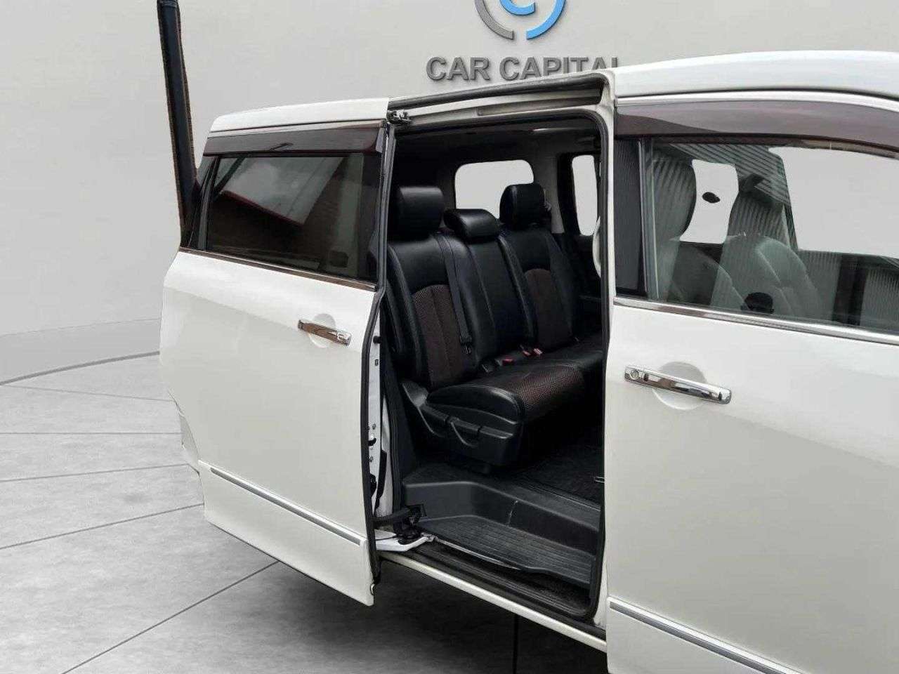 2010 NISSAN ELGRAND 2010 NISSAN ELGRAND