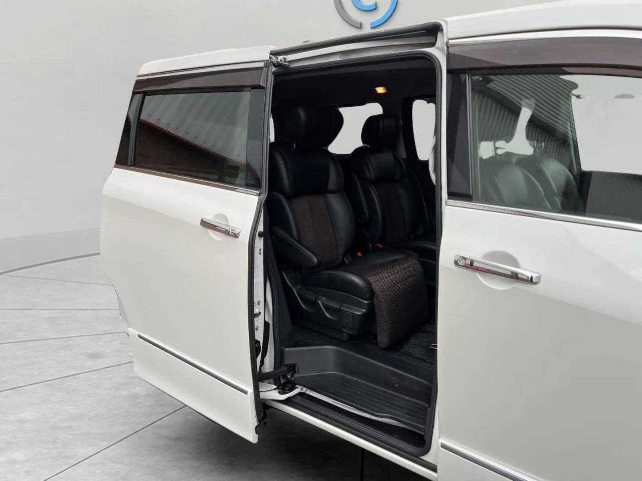 2012 NISSAN ELGRAND 2012 NISSAN ELGRAND
