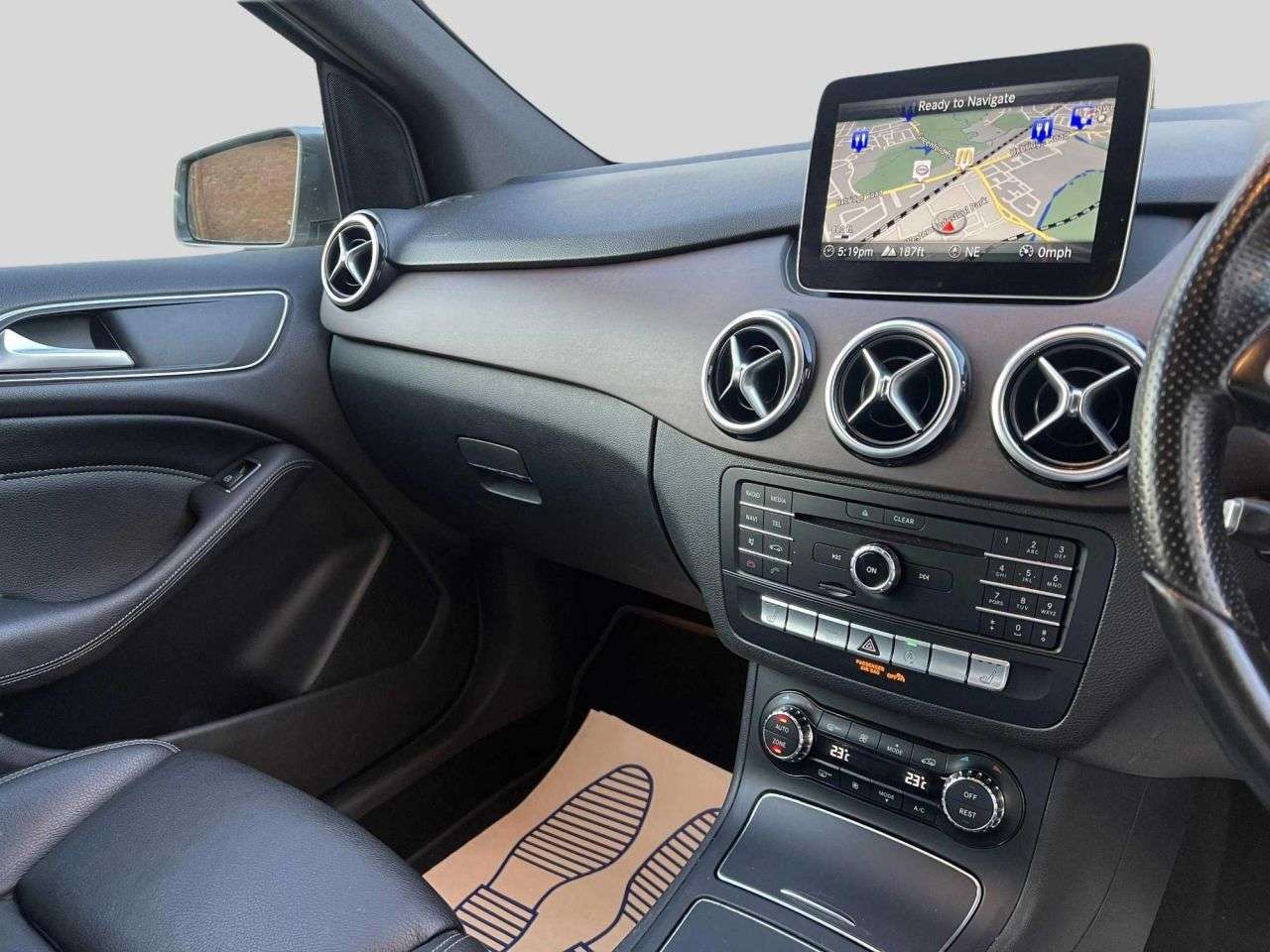 2018 MERCEDES-BENZ B-CLASS 2018 MERCEDES-BENZ B-CLASS