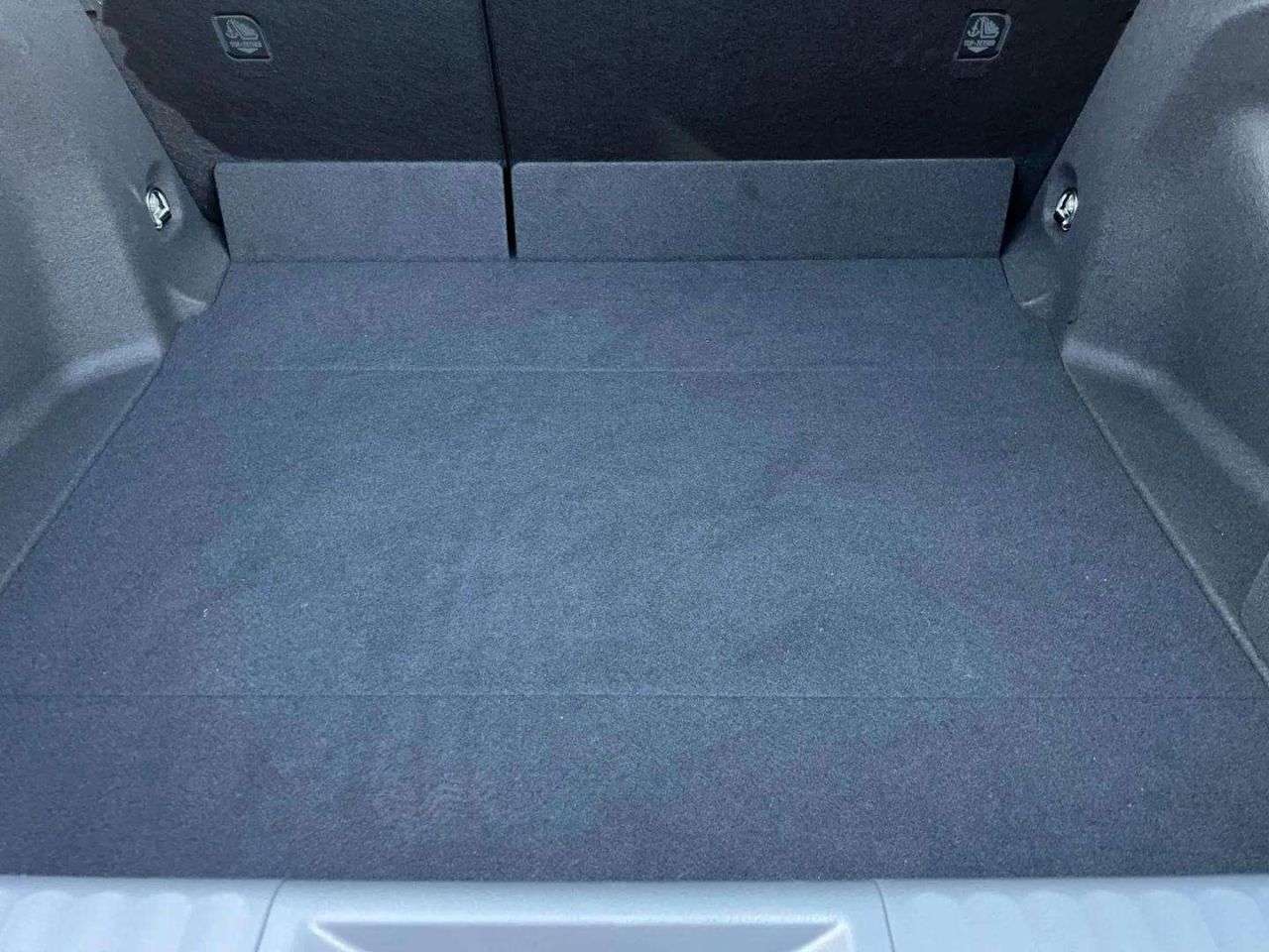 null TOYOTA PRIUS null TOYOTA PRIUS