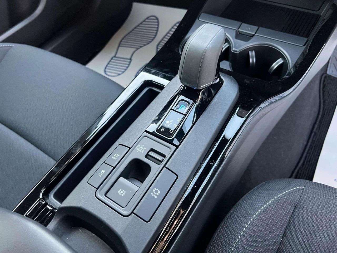 null TOYOTA PRIUS null TOYOTA PRIUS