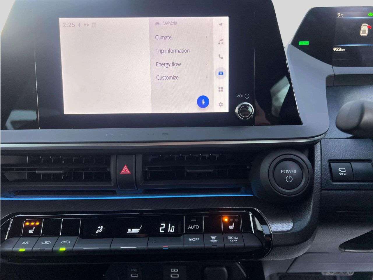 null TOYOTA PRIUS null TOYOTA PRIUS