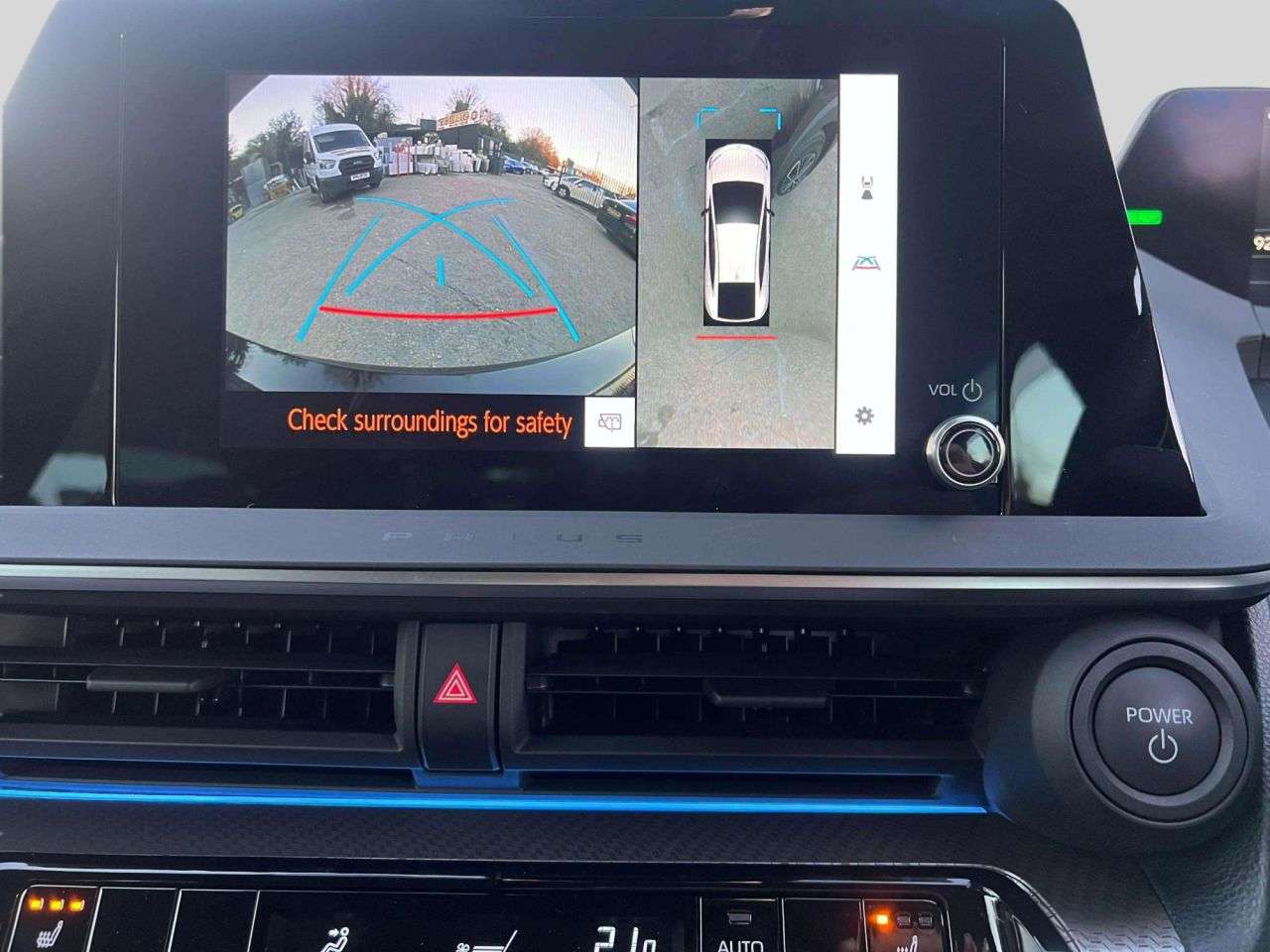 null TOYOTA PRIUS null TOYOTA PRIUS