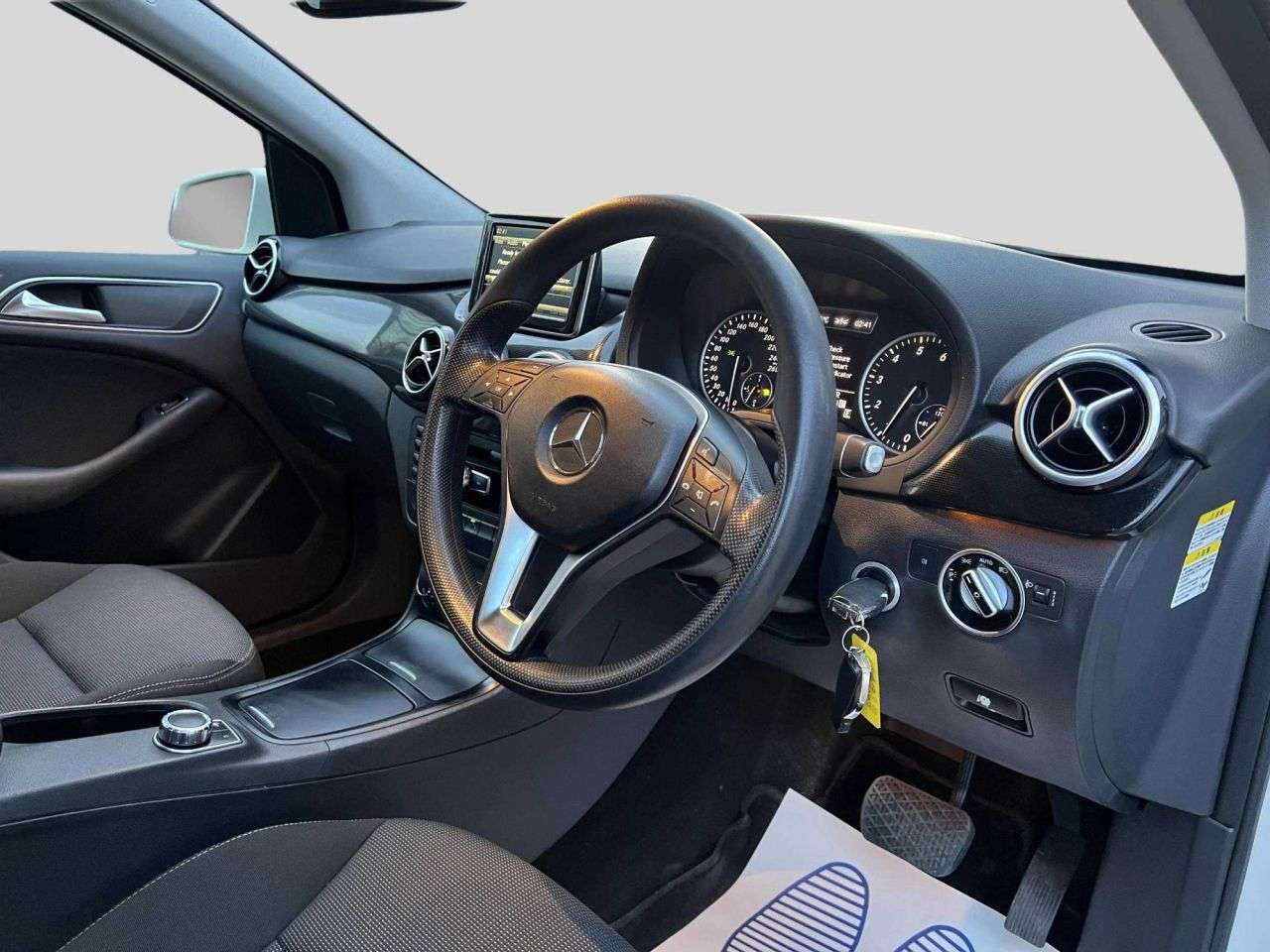 2013 MERCEDES-BENZ B CLASS 2013 MERCEDES-BENZ B CLASS