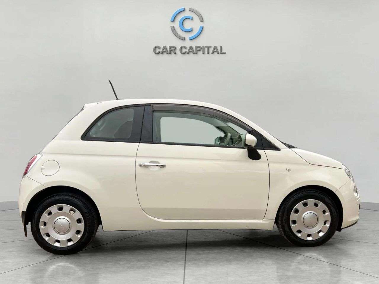 2016 FIAT 500 2016 FIAT 500