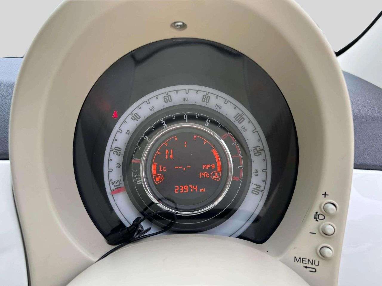 2016 FIAT 500 2016 FIAT 500