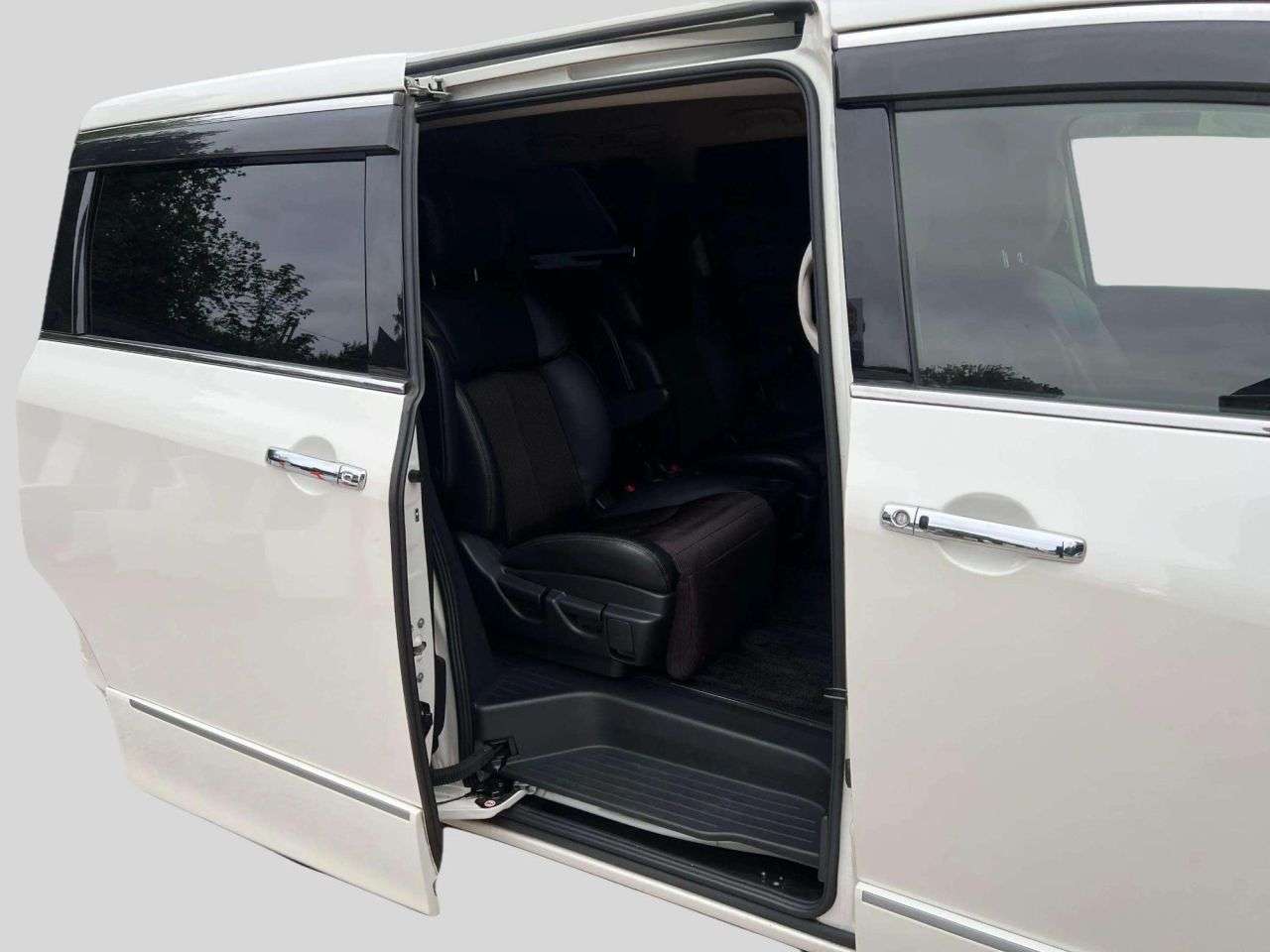 2017 NISSAN ELGRAND 2017 NISSAN ELGRAND