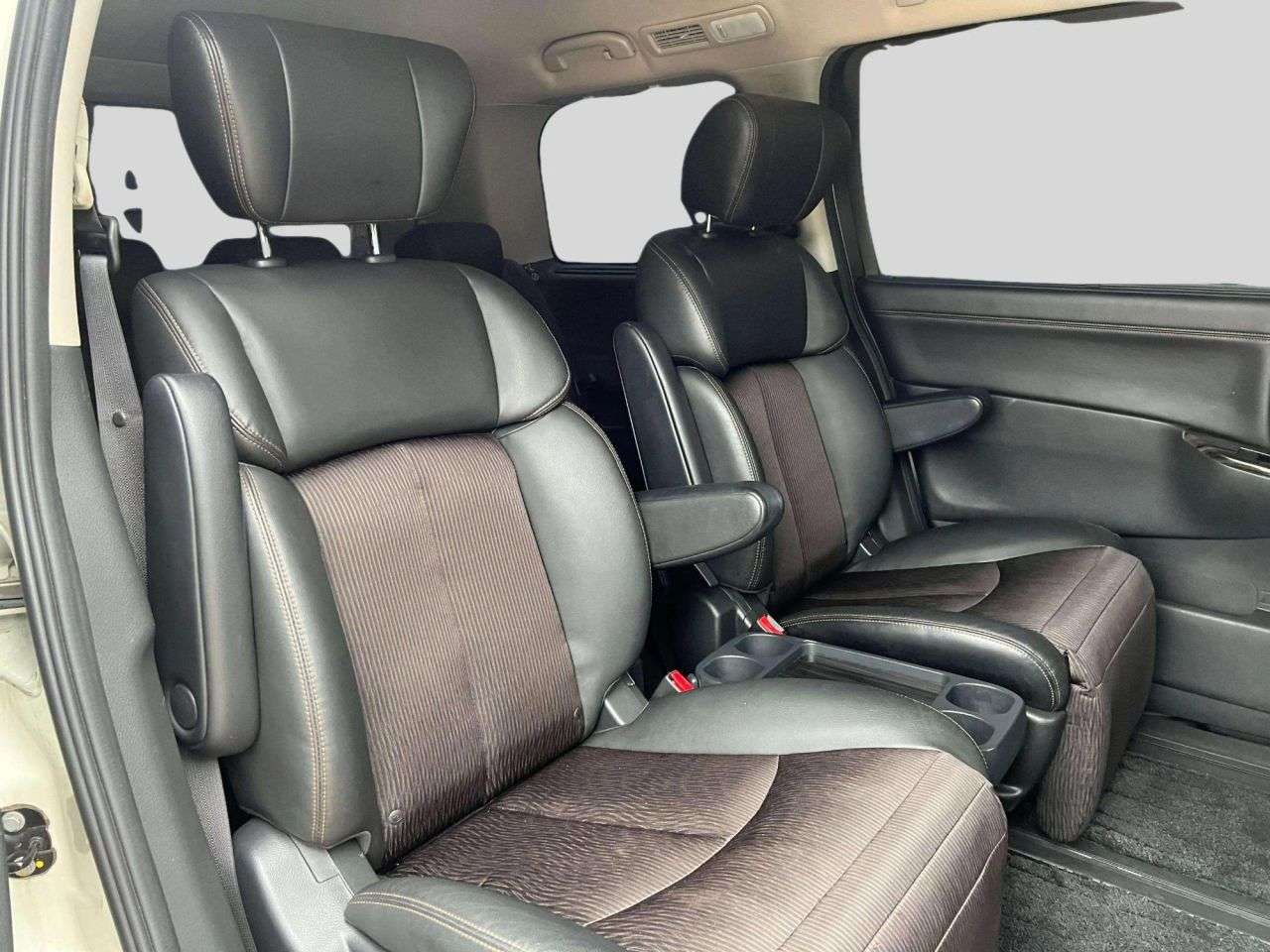 2017 NISSAN ELGRAND 2017 NISSAN ELGRAND