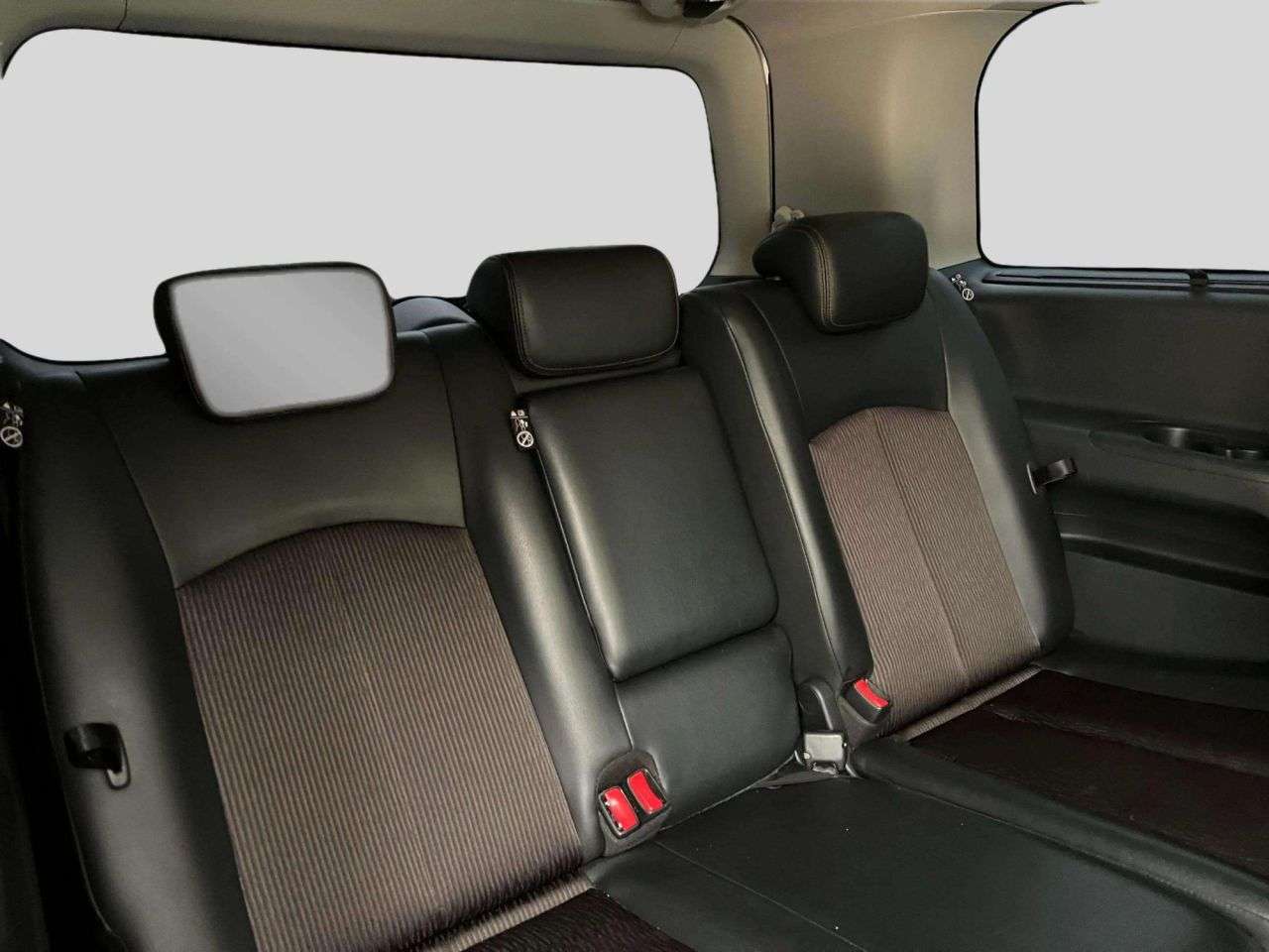 2017 NISSAN ELGRAND 2017 NISSAN ELGRAND