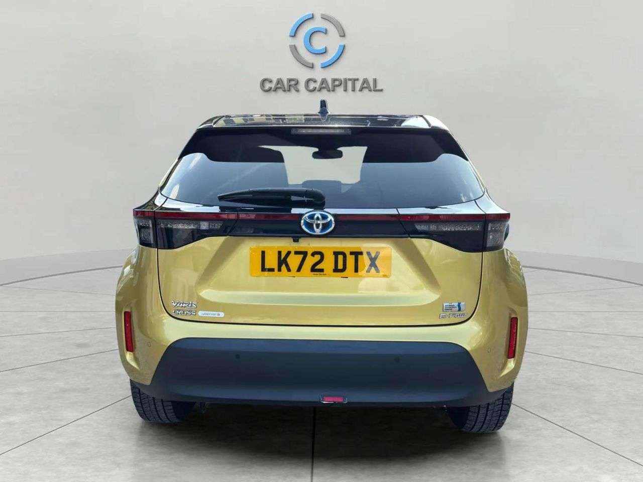 2022 TOYOTA YARIS CROSS 2022 TOYOTA YARIS CROSS