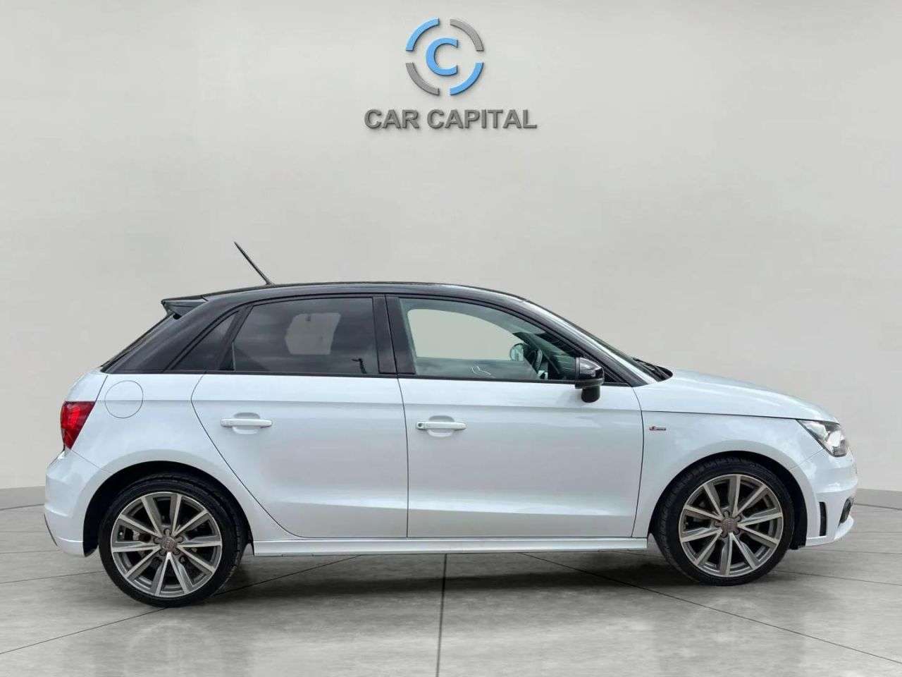 2014 AUDI A1 2014 AUDI A1