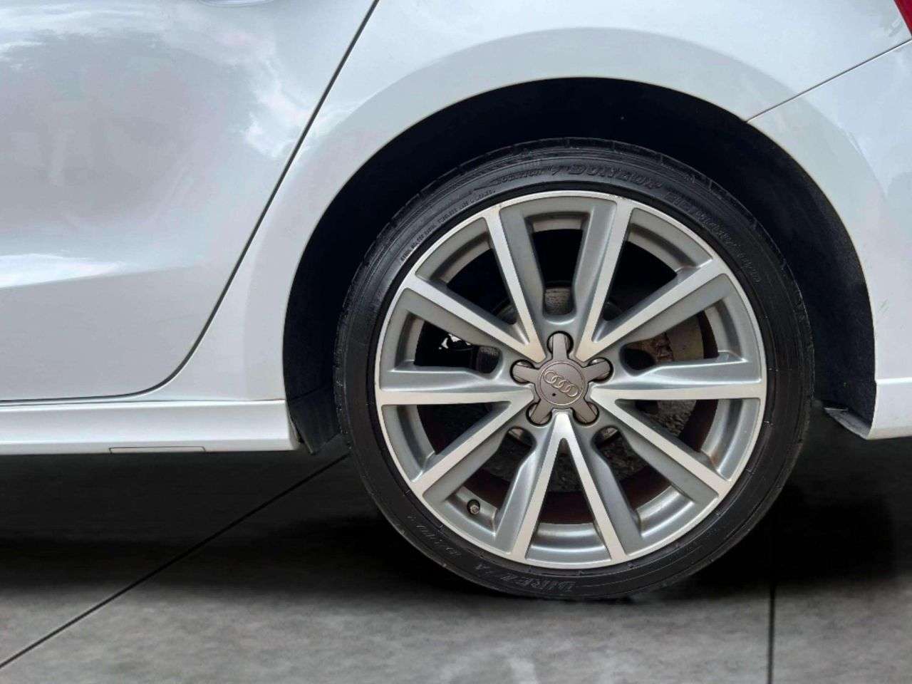 2014 AUDI A1 2014 AUDI A1