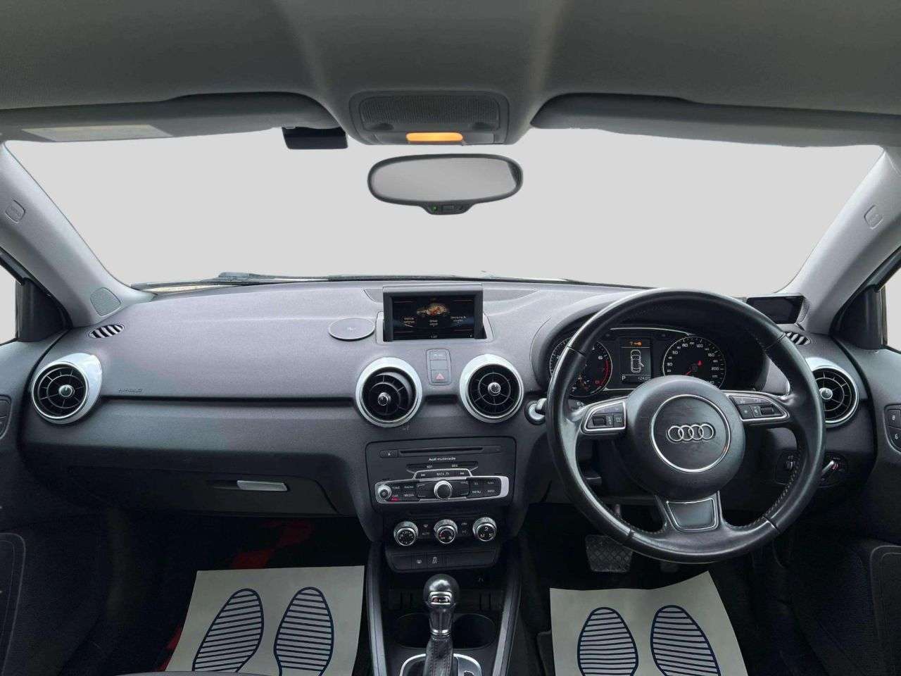 2014 AUDI A1 2014 AUDI A1