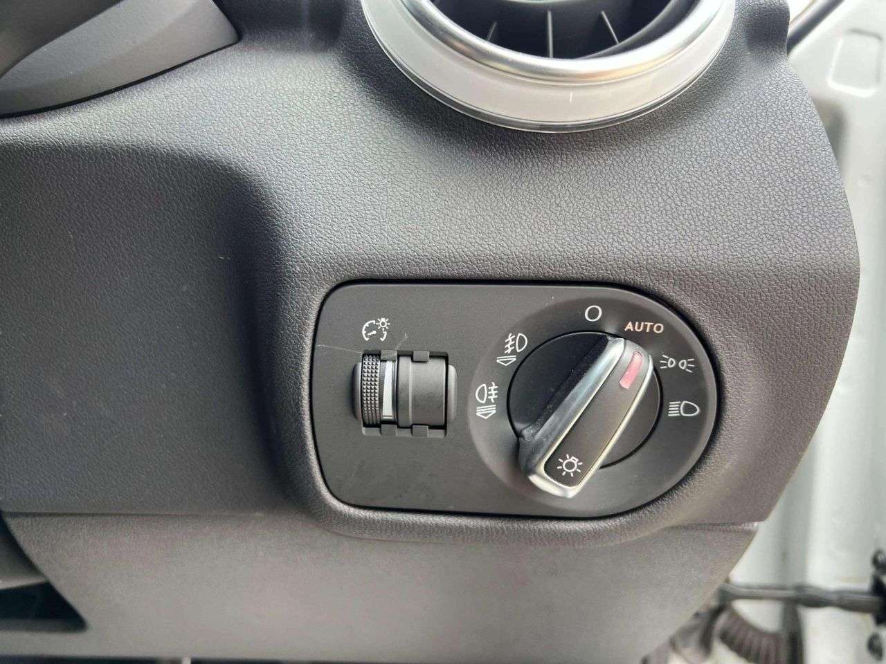 2014 AUDI A1 2014 AUDI A1