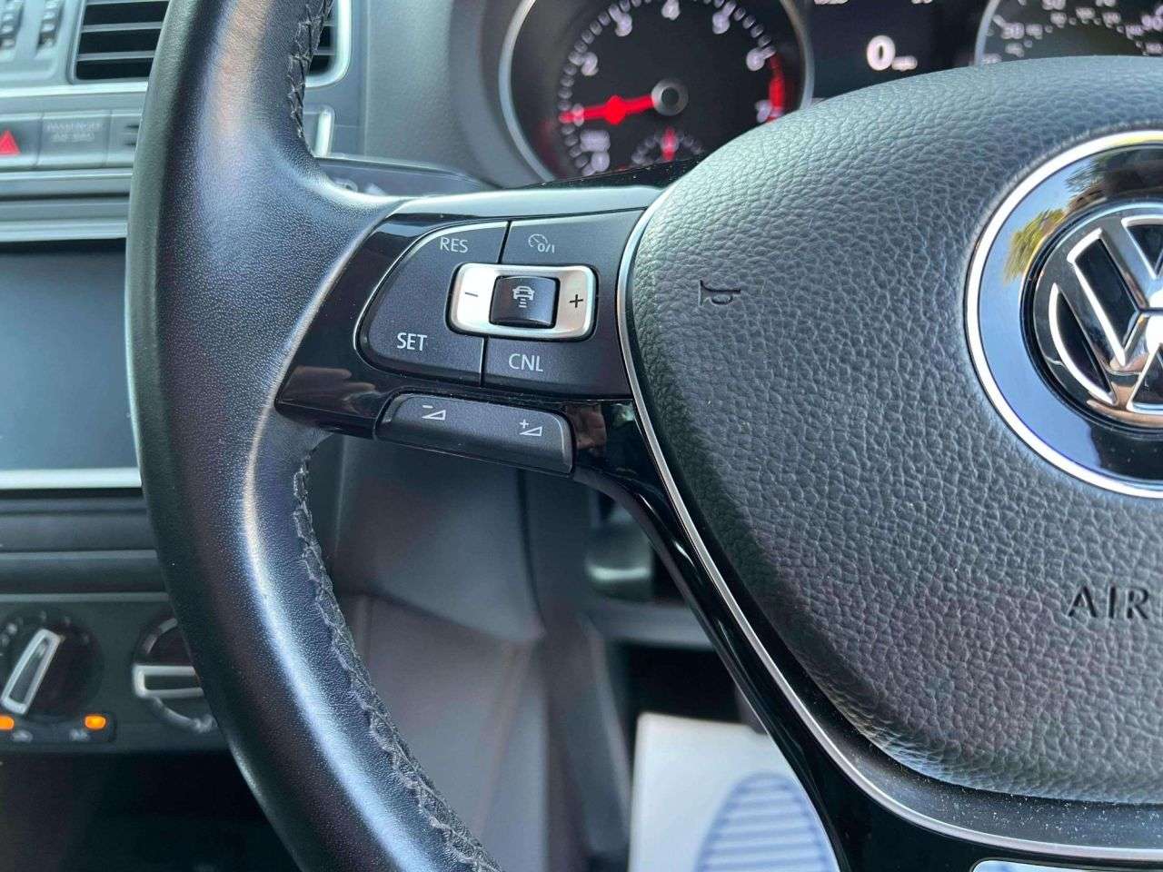 2016 VOLKSWAGEN POLO 2016 VOLKSWAGEN POLO