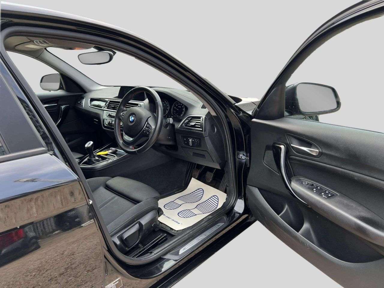 2018 BMW 1 SERIES 2018 BMW 1 SERIES