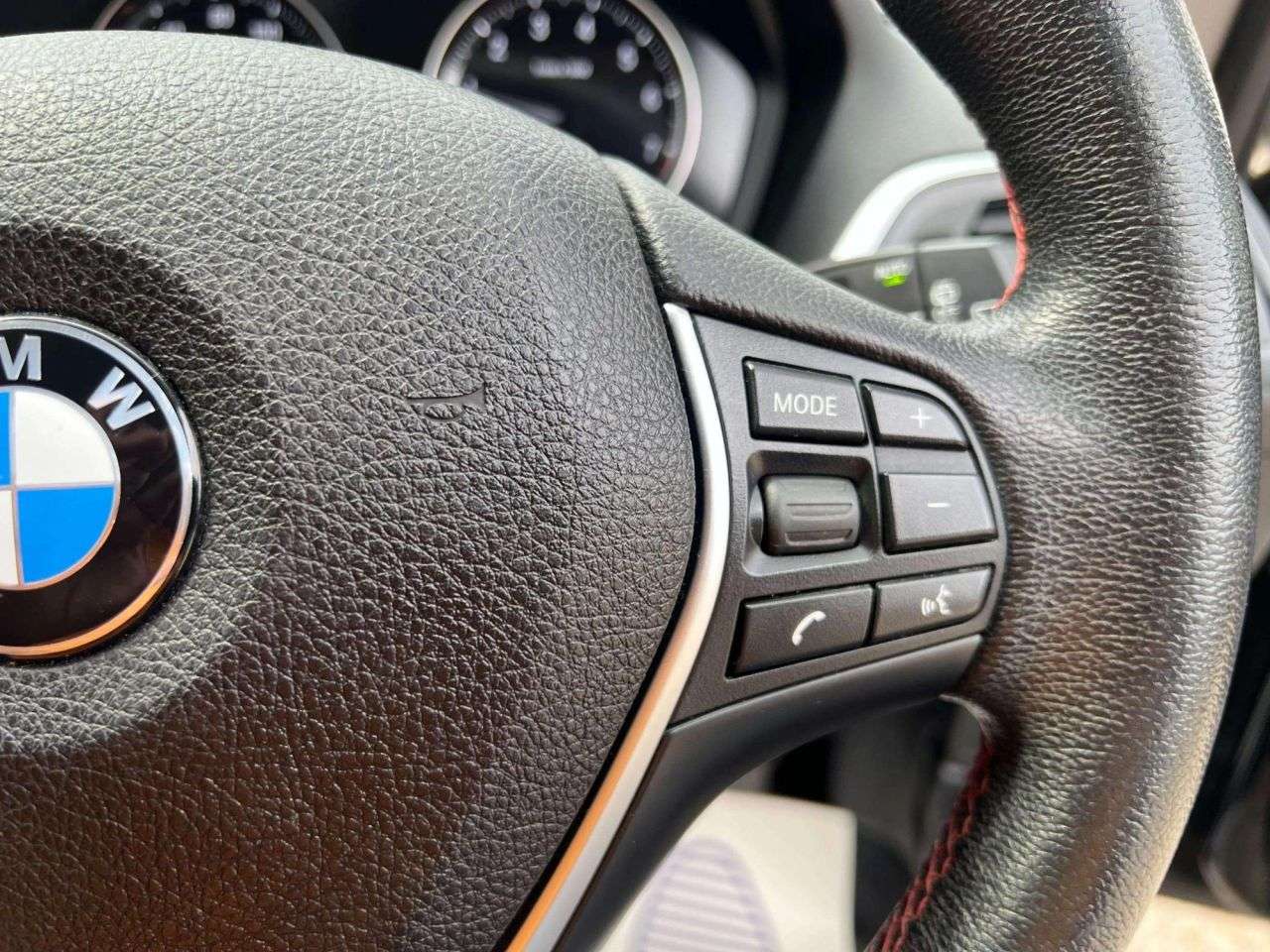 2018 BMW 1 SERIES 2018 BMW 1 SERIES