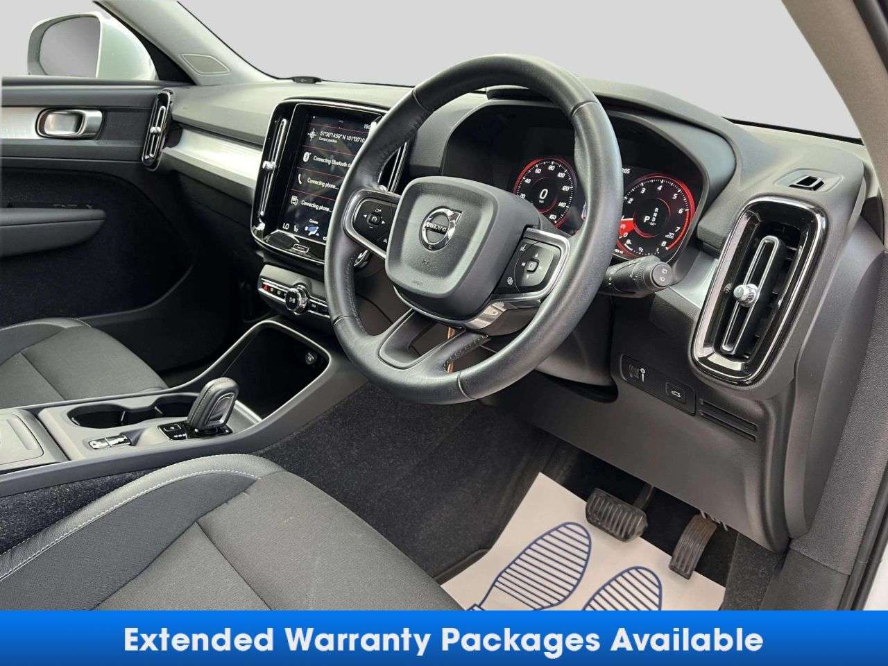 2019 VOLVO XC40 2019 VOLVO XC40