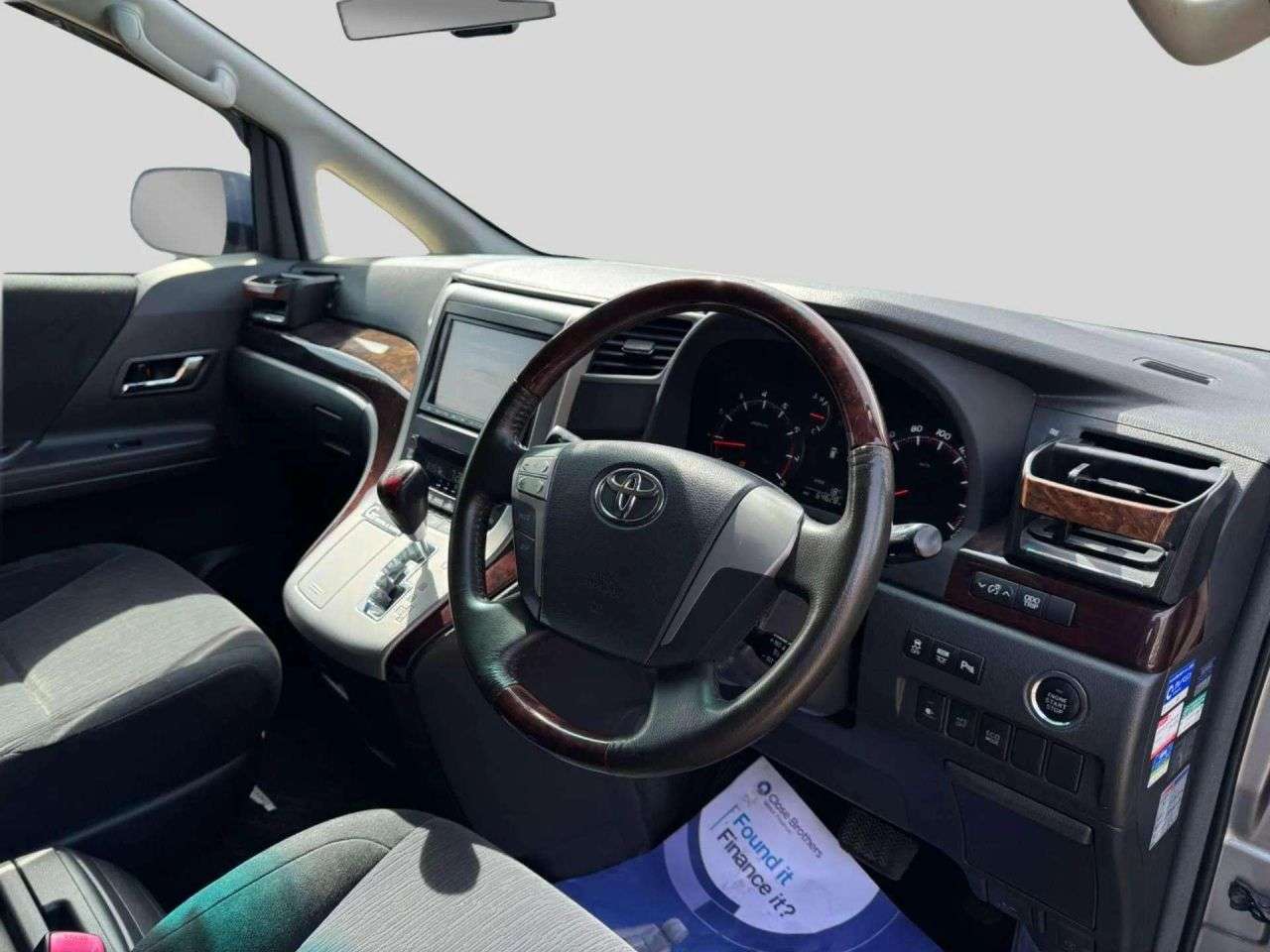 null TOYOTA ALPHARD null TOYOTA ALPHARD