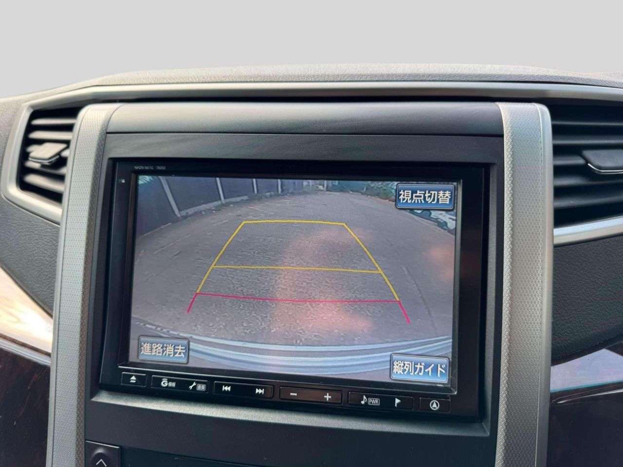 null TOYOTA ALPHARD null TOYOTA ALPHARD