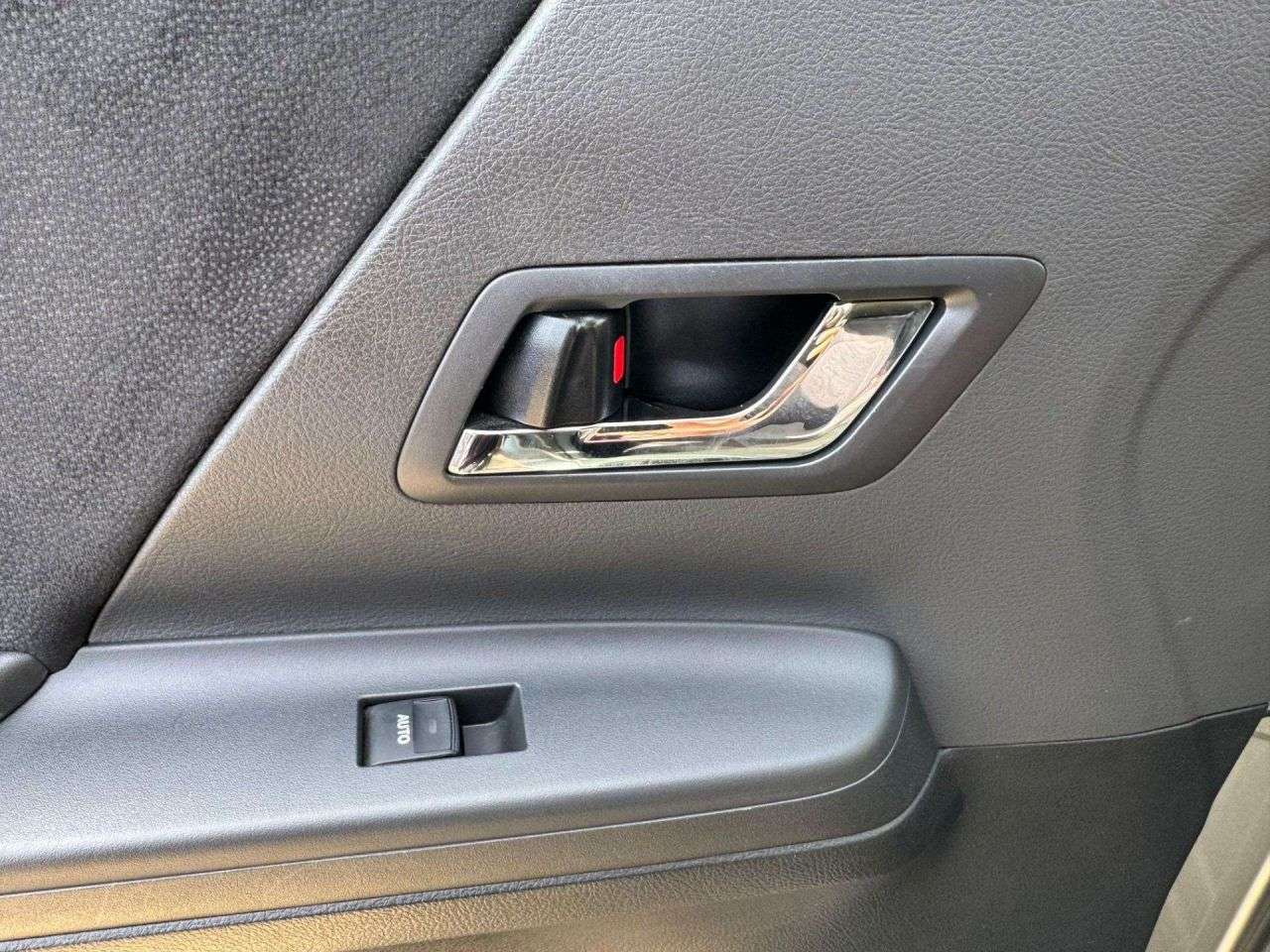 null TOYOTA ALPHARD null TOYOTA ALPHARD