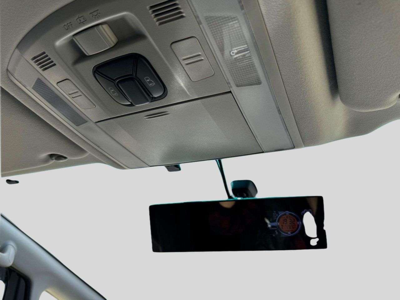 null TOYOTA ALPHARD null TOYOTA ALPHARD