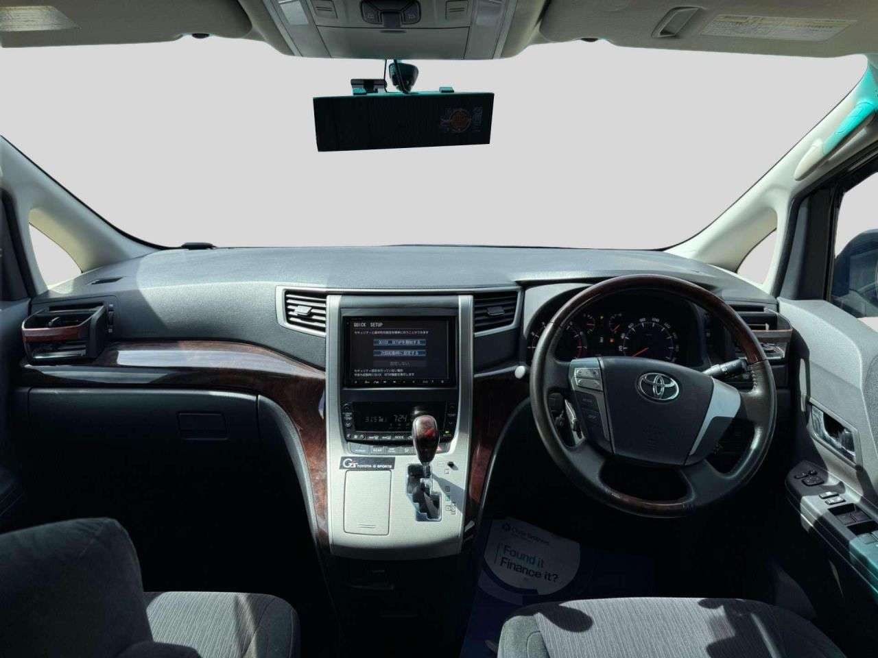 null TOYOTA ALPHARD null TOYOTA ALPHARD