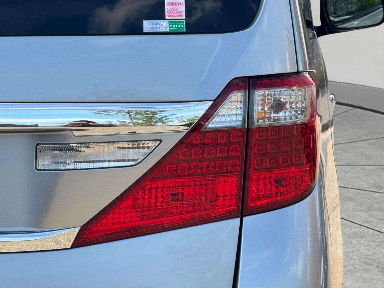 null TOYOTA ALPHARD null TOYOTA ALPHARD